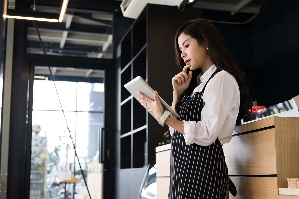 Should I Offer My Employees a Retirement Plan?